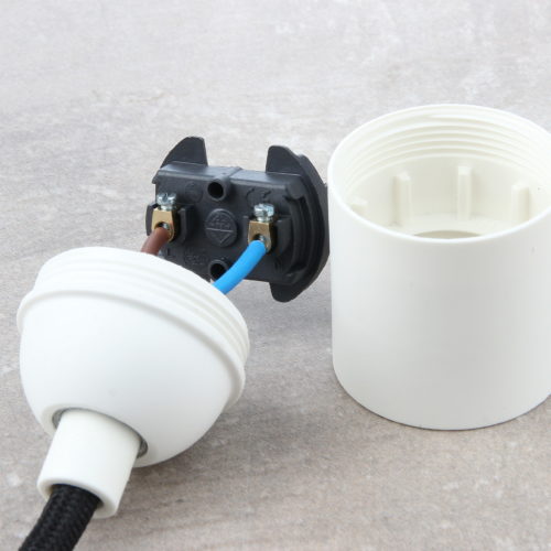 Thermoplast-Fassung-richtig-verkabeln-und-wieder-oeffnen_2-scaled-500x500